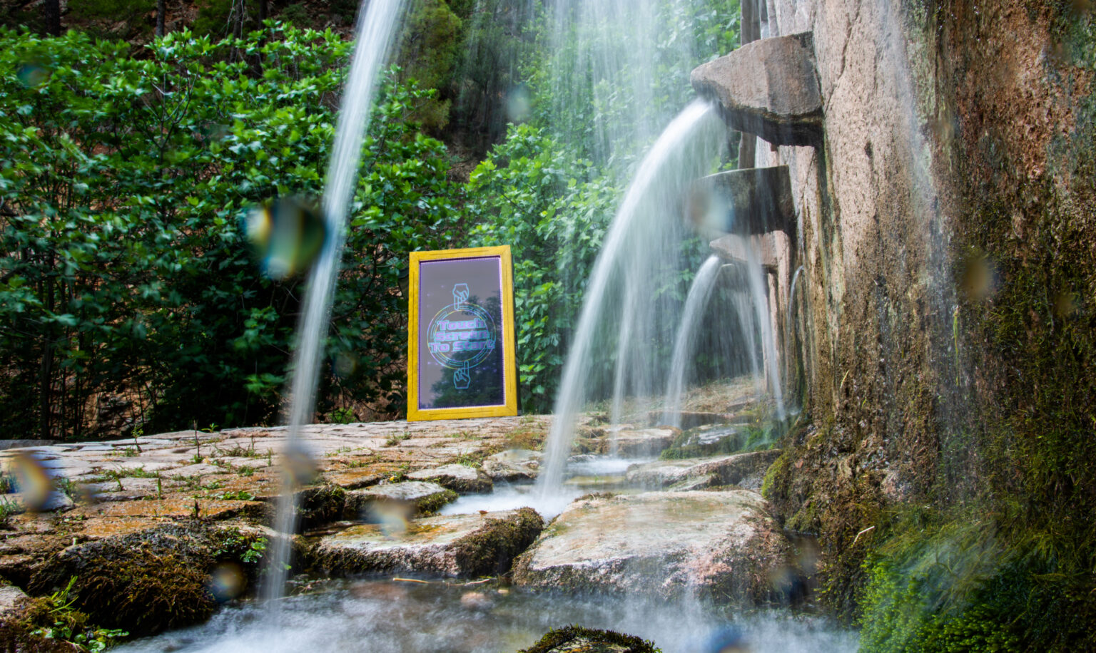 Mr.MIRROR water